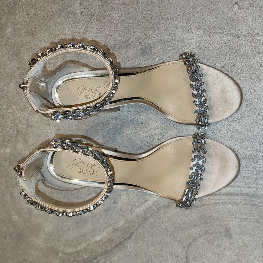 Badgley mischka heels